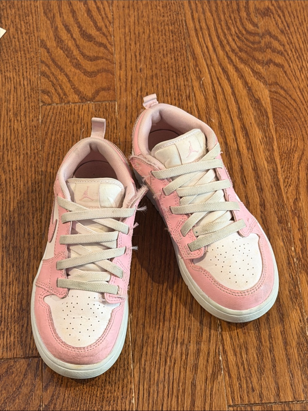 Kids' Pink and White Low-Top Sneakers 1.5